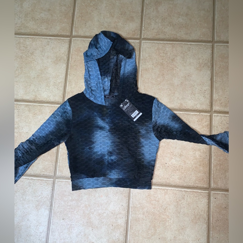 Crop stop with Hood
